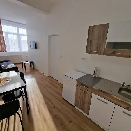 Vurk Apartment *