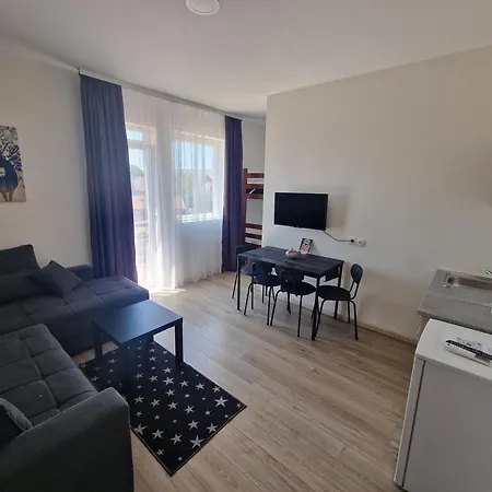 Vurk Apartment *