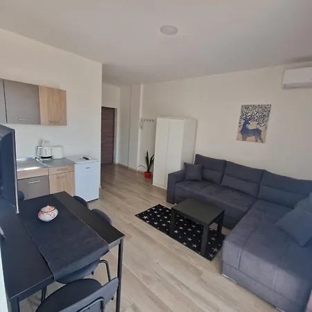 Vurk Apartment *